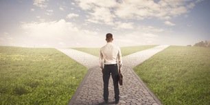 Pourquoi faire appel maintenant à un expert afin de réfléchir à une réorientation professionnelle en Belgique ? Pourquoi faire appel maintenant à un expert afin de réfléchir à une réorientation professionnelle en Belgique ?